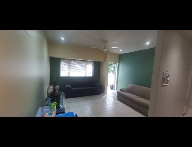 2 BEDROOM FLAT FOR SALE IN WINDERMERE